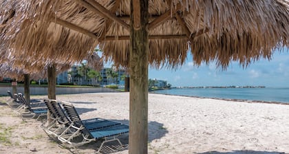 Coastal Bliss and Endless Sunshine