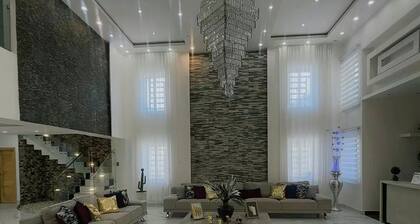 Villa Lujosa en Boca Chica, Proximo a Playa Guayacanes, Juan Dolio