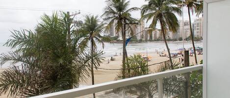 Deluxe-rum - lanai - havsutsikt | VÀrdeförvaringsskÄp pÄ rummet och gratis wi-fi