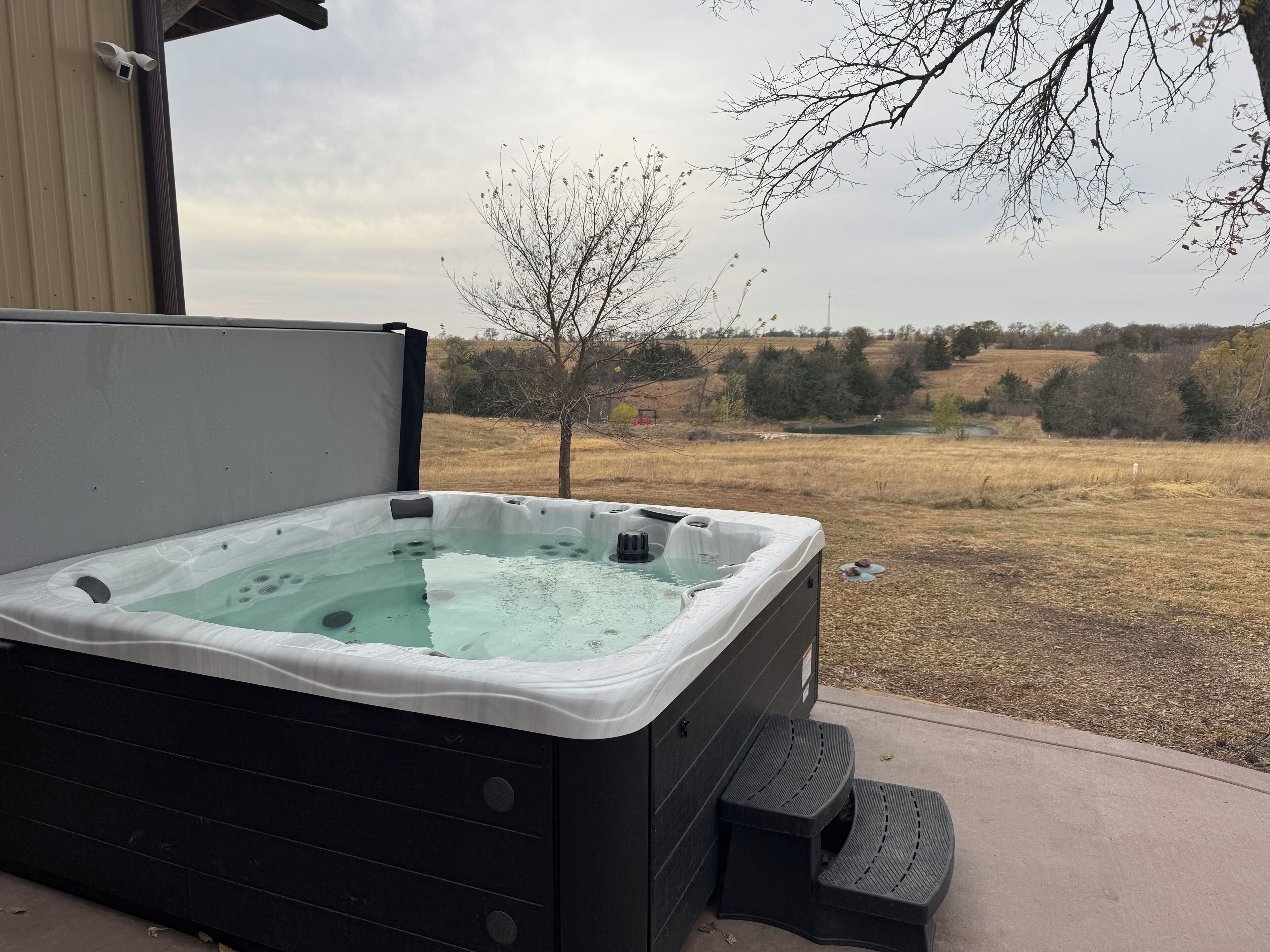 Bain à remous extérieur