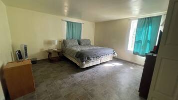 2 bedrooms, bed sheets