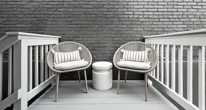 Luxurious 2BR BnB ★ Urban Escape ★ Heart of DC ★ Discover DC