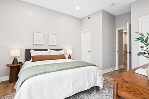 2 habitaciones, tabla de planchar con plancha y wifi gratis 