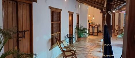 32-inch Smart TV with cable channels