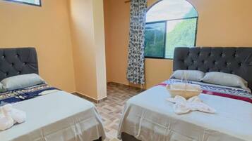 2 soverom, strykejern/-brett, wi-fi (inkludert) og sengetøy