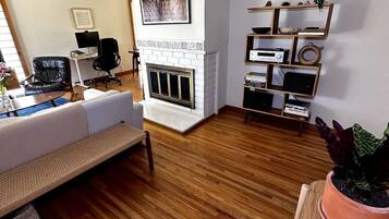 Smart TV, books, computer monitors, printers