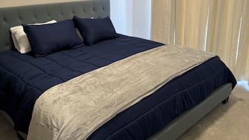 1 bedroom, iron/ironing board, free WiFi