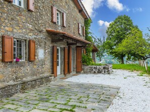 Exterior - Vacation home Fanny by Interhome (Pescia)