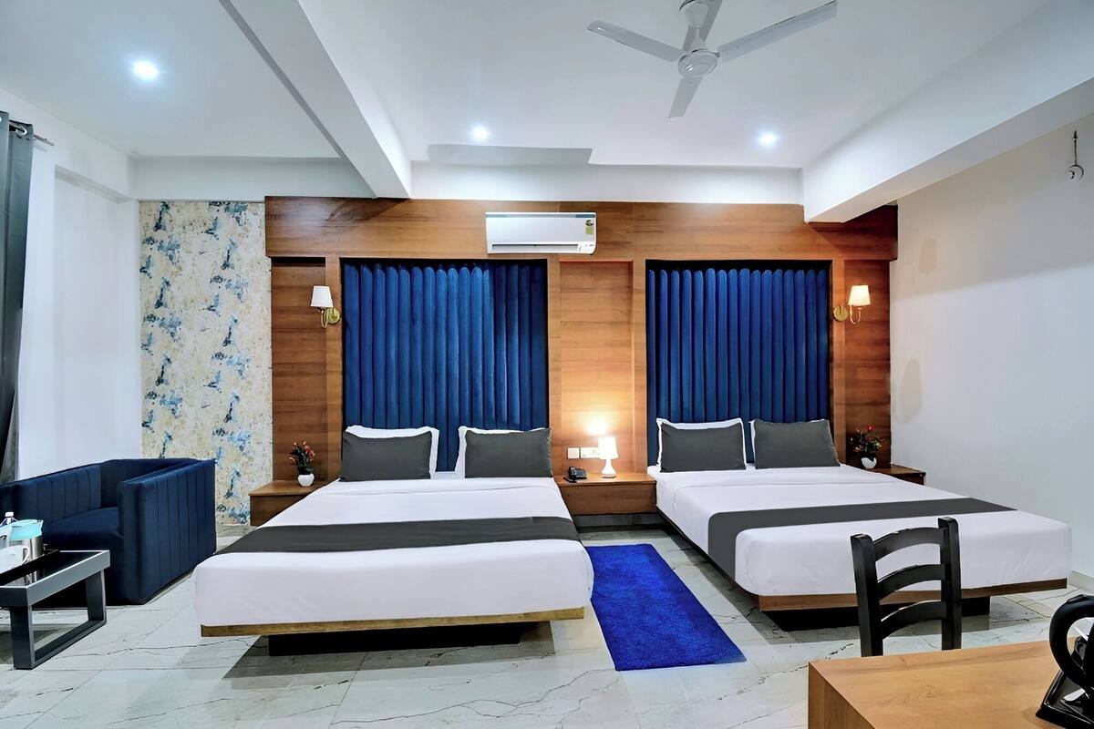 Family Room | Premium bedding, free WiFi, bed sheets