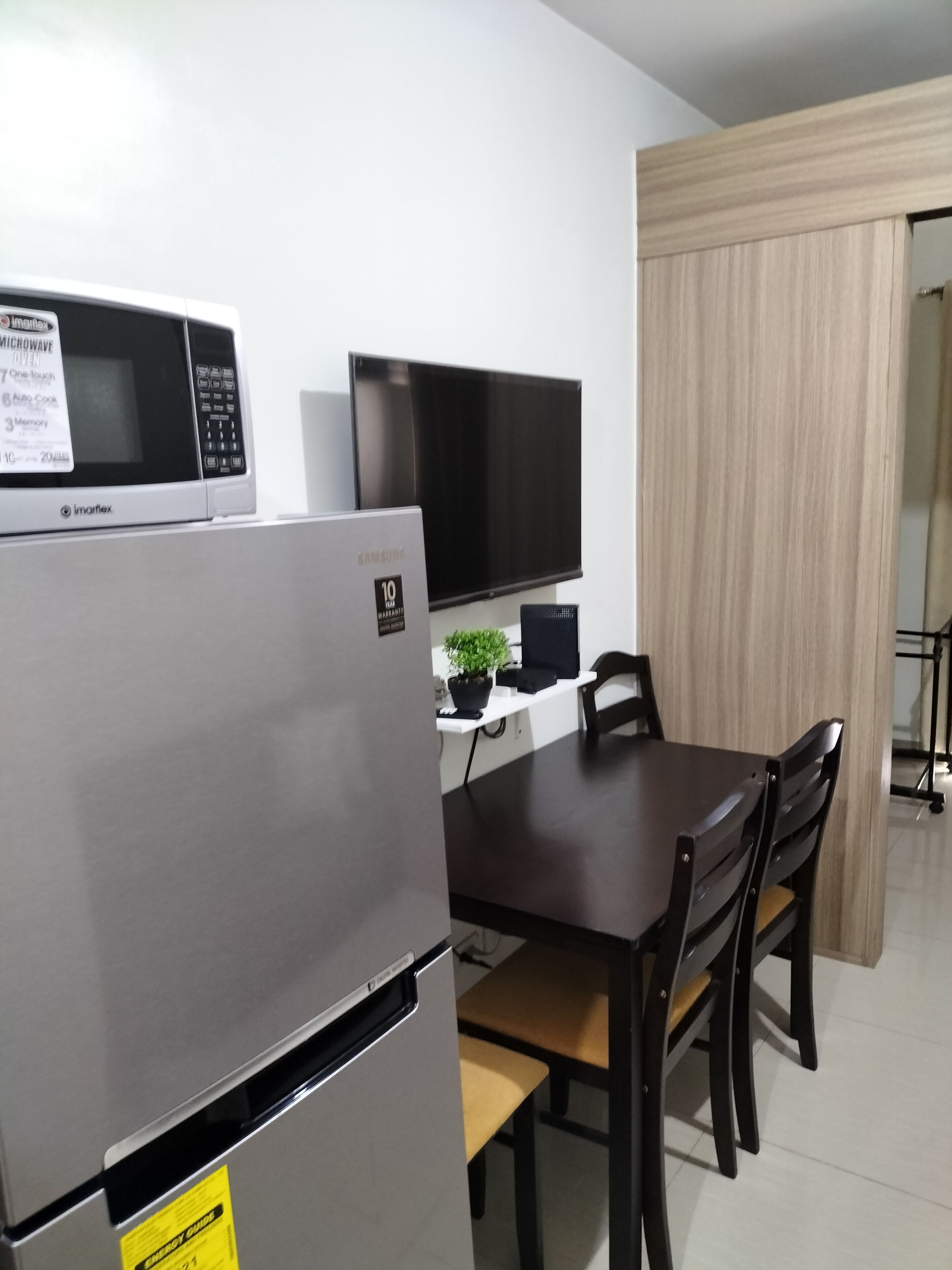 Photo - Shore 2 tower 2