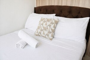 1 bedroom, premium bedding, down duvets, memory-foam beds