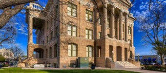 The Palm on 6th Walk to the Georgetown Square