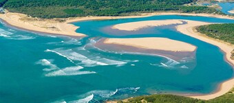 Dejlig (sta)campingvogn i Talmont-Saint-Hilaire med opvarmet swimmingpool