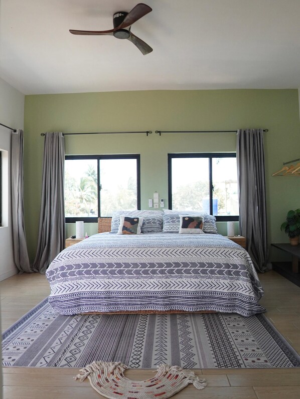 4 Schlafzimmer, Bügeleisen/Bügelbrett, WLAN, Bettwäsche