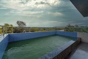 Rooftop pool