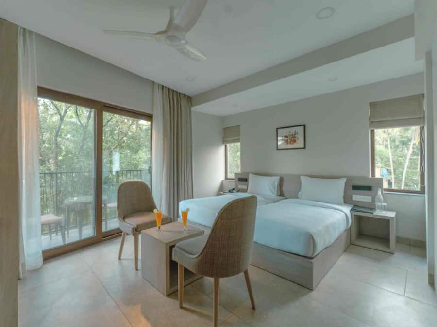 Junior Suite, Balcony | In-room safe, desk, laptop workspace, blackout drapes