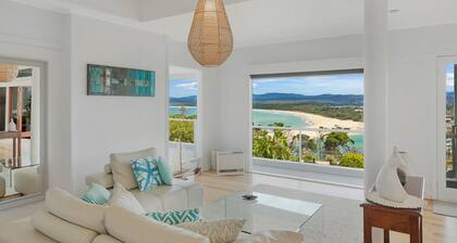 54 Lake - Beautiful Views, Perfect Location!