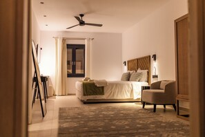 1 bedroom, in-room safe, desk, blackout curtains