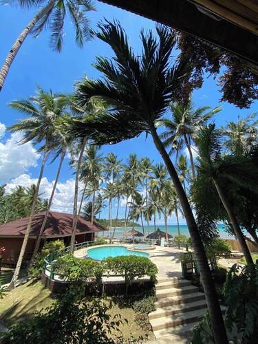 Kaylaa Beach Resort and Blackeye Brewing