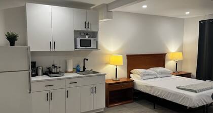 Motel Condo | Monthly Disc | Fast Wi-Fi -7