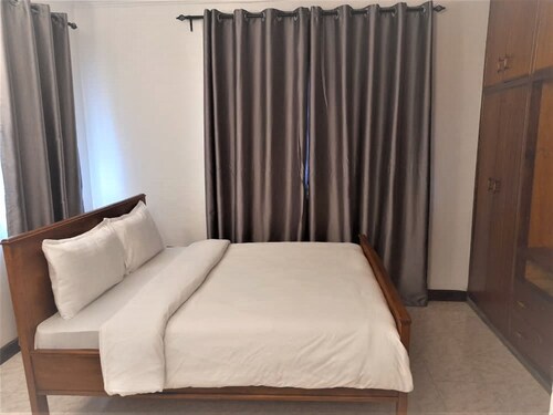 Spacious Family Home 