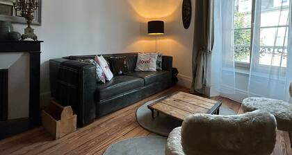 Chez la Vieille Dame : Appart en Plein Centre Ville à 5 min de la Gare,