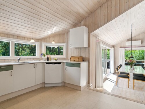 "Nea" - 600m from the sea by Interhome