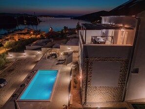 Outdoor pool, a heated pool - Villa Silvana - pool & fitness & game room (Bilice)