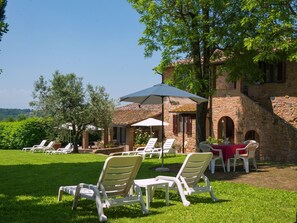 Pool - Apartment in Tuscany With Pool and Garden (Montaione)