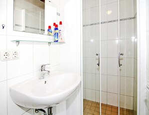 House | Bathroom - Ferienhaus, Tessmannsdorf (Am Salzhaff)