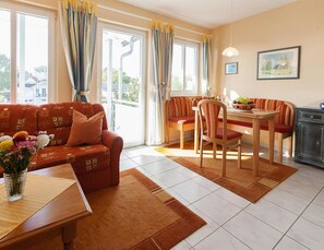 Apartment | Living room - Villa Linde, Gohren (Göhren)