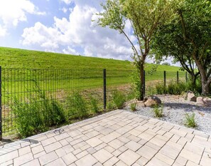 Apartment | Garden