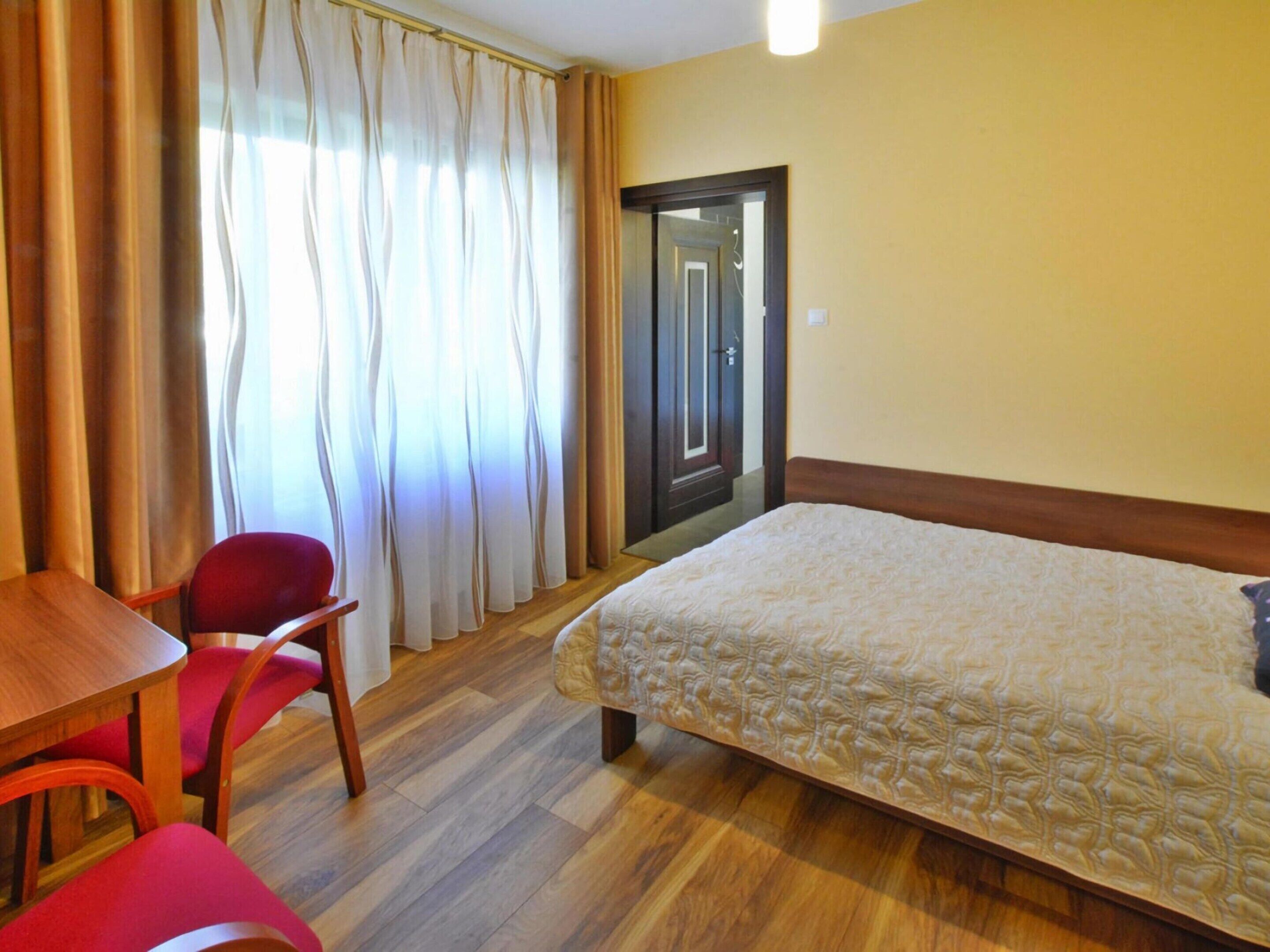 Vila | 6 kamar tidur dan dilengkapi dengan perabotan berbeda-beda