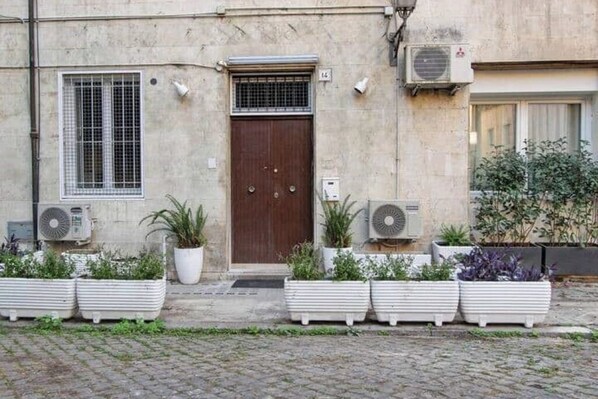 Exterior detail - Campo dè Fiori - Cozy apartment (Roma)