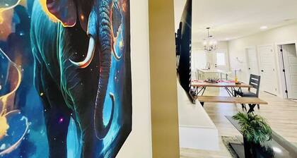 4 Bedroom3Full BathSingleHome with Dgarage14Min Airport and Edmonton South.