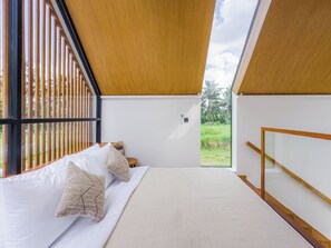 Mezzanine Villa with Private Pool | 1 dormitorio, escritorio, sistema de insonorización y wifi gratis