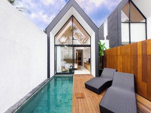 One Bedroom with Private Pool | 1 bedroom, desk, soundproofing, free WiFi - Tannari Villa Ubud (Ubud)