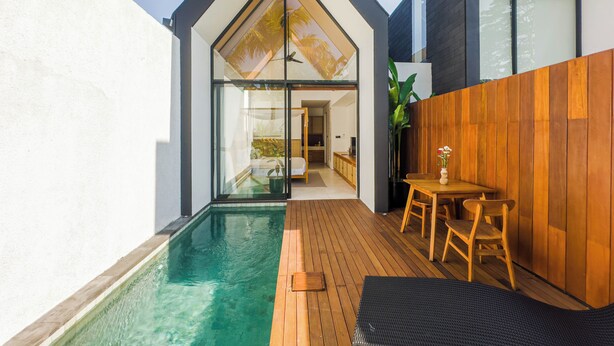 One Bedroom with Private Pool | 1 間臥室、書桌、隔音、免費無線上網