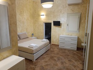 1 bedroom, WiFi, bed sheets - Amor di Casa (Trani)