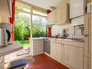 House | Private kitchen | Toaster