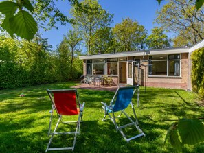 House | Exterior - Bungalow Near Dutch Beach With Garden (Oostkapelle)