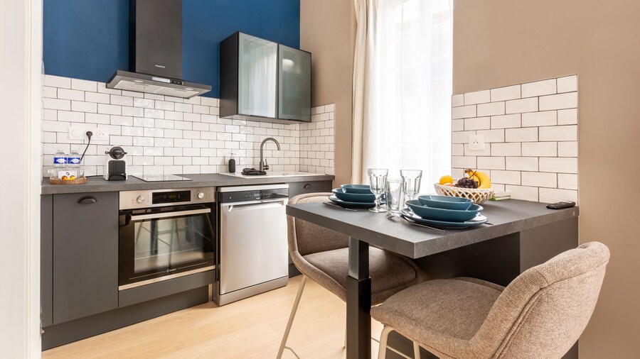 Au Chat Qui Dort Lille - Gare