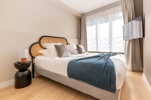 Apartment, Ensuite, City View