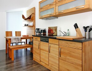 Leilighet | Eget kjøkken | Høy barnestol