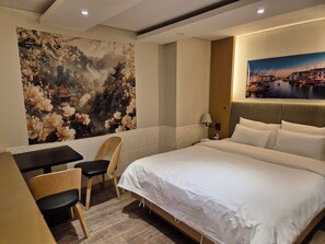 Free WiFi, bed sheets - New Day Hotel Gangnam (Seoul)