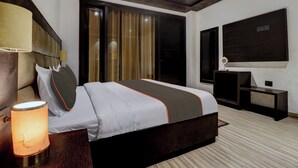 Deluxe Double Room, City View | Egyptian cotton sheets, premium bedding, down comforters