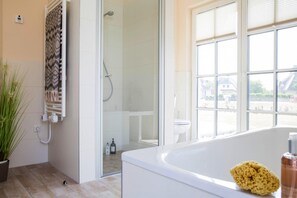 Ferienhaus | Badezimmer | Handtücher