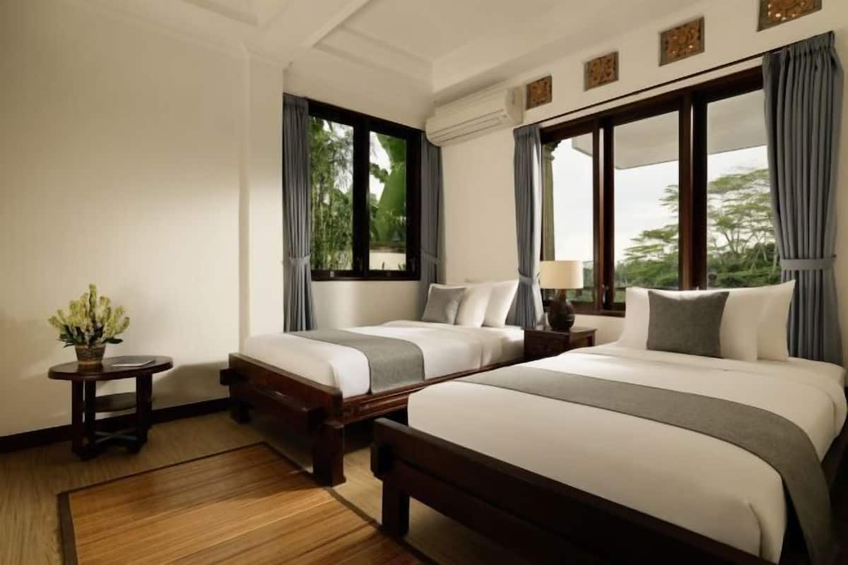 5 bedrooms, individually furnished, desk, free WiFi