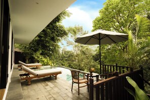 4 piscinas al aire libre