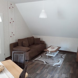 Living room - Apartment Near Altdobern Castle & Spreewald (Altdöbern)